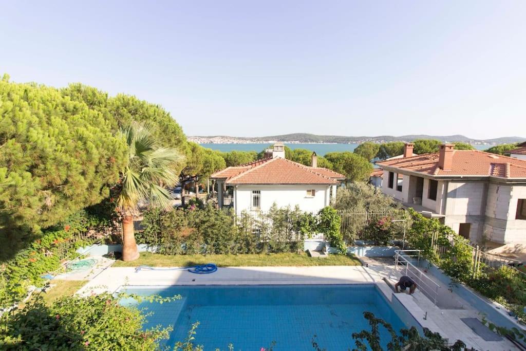 Spacious Exquisite 5Br Villa With Private Pool Ayvalik Exterior photo